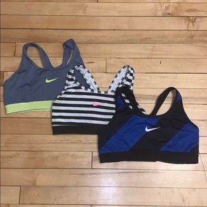 Nike sports bra bundle